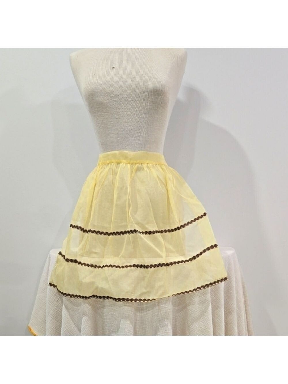 Retro 50's/60's Yellow Gauzey Apron with Brown Accents